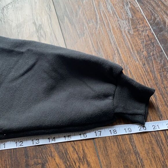 VTG Jerzees pullover size L hand painted Chicago Bulls one of a kind - Picture 13 of 13